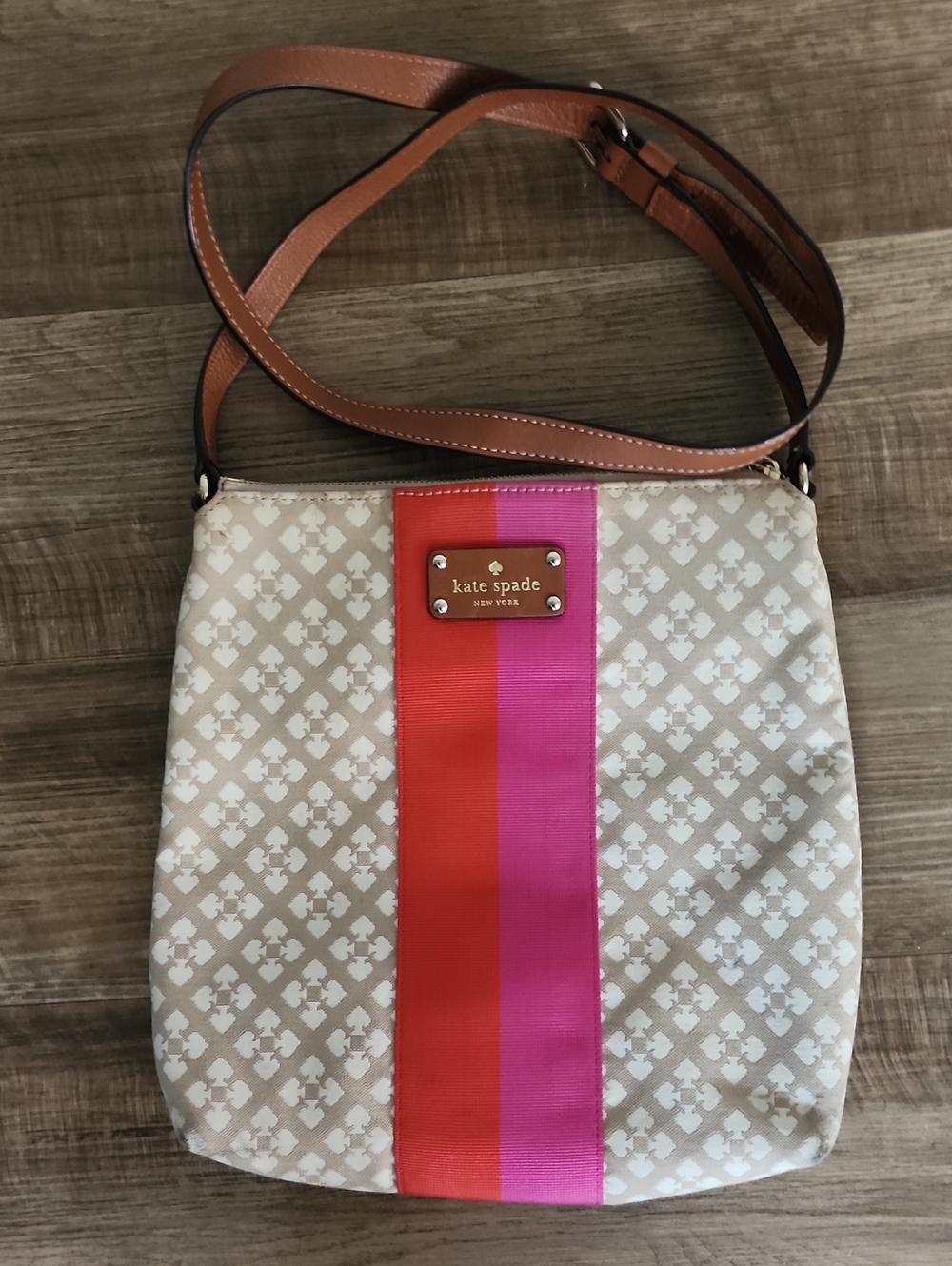 Kate Spade Thomas Classic Noel Stucco Pink Stripe Crossbody Bag